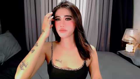 jhuliana_and_charles_room online show from 11-26-25, 05:41