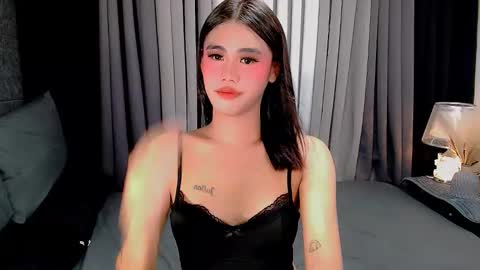 julie online show from 10-06-25, 02:09