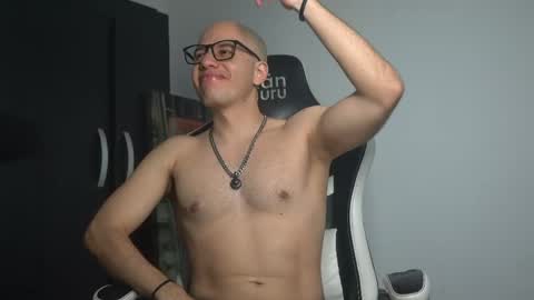 Jhx online show from 04-11-26, 10:36