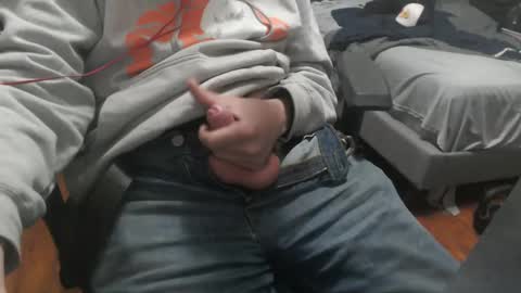 Snapshot of jhypelvx chatting on 12-03-24, 03:20 jay online show from 12-03-24, 03:20