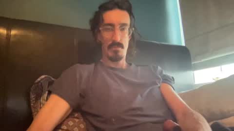 Snapshot of jiggz1986 chatting on 12-31-24, 12:25 Jigz1986 online show from 12-31-24, 12:25