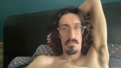 Snapshot of jiggz1986 chatting on 01-02-25, 12:46 Jigz1986 online show from 01-02-25, 12:46