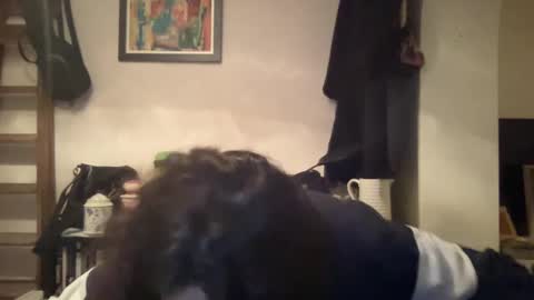 Snapshot of jiggz1986 chatting on 02-07-25, 07:27 Jigz1986 online show from 02-07-25, 07:27