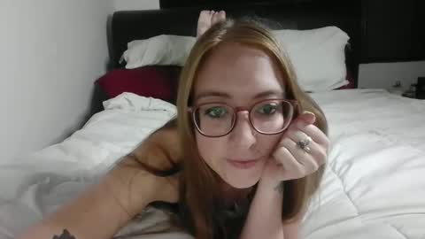 jilliangiselle online show from 05-15-26, 04:30