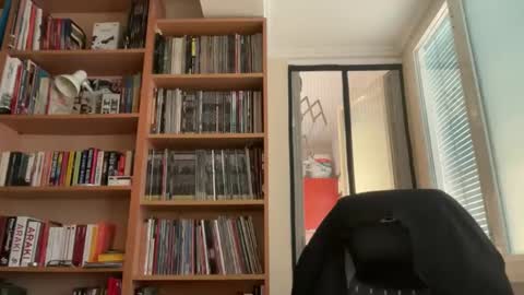 Jim Dick online show from 10-25-25, 04:02