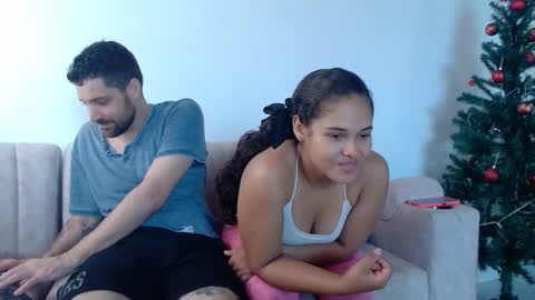 Snapshot of jimmyandisabel chatting on 12-16-24, 02:38 jimmyandisabel online show from 12-16-24, 02:38