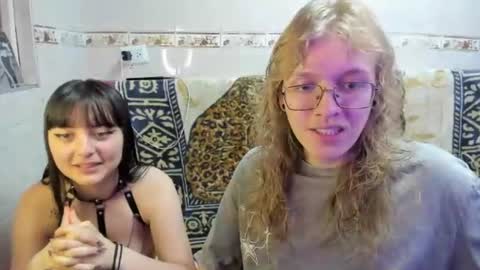 Snapshot of jinnbook chatting on 07-21-26, 03:31 JinnBook online show from 07-21-26, 03:31
