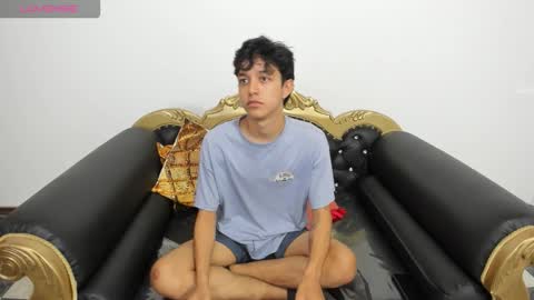 Snapshot of jisus_catt chatting on 01-17-26, 02:38 Jisusth online show from 01-17-26, 02:38