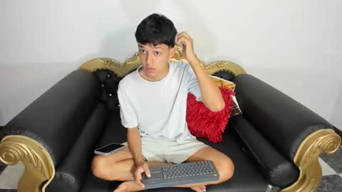 Snapshot of jisus_catt chatting on 02-08-26, 12:08 Jisusth online show from 02-08-26, 12:08