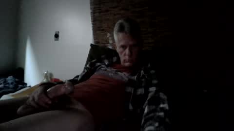 jizzmitten5 online show from 07-15-26, 04:29