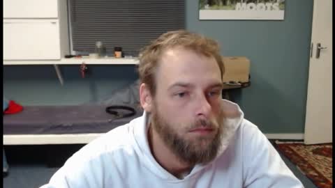Snapshot of jjameson41 chatting on 06-04-26, 11:33 JamesJan van Rebel online show from 06-04-26, 11:33