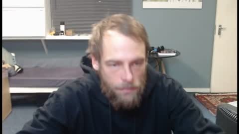Snapshot of jjameson41 chatting on 07-05-26, 02:40 JamesJan van Rebel online show from 07-05-26, 02:40