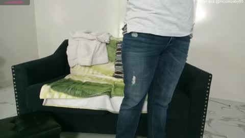 Snapshot of jjjust4fun1985 chatting on 12-05-24, 11:51 Nicole Allen online show from 12-05-24, 11:51