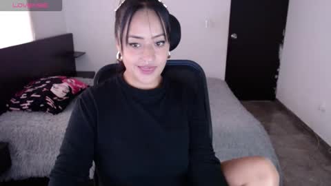 Julieta online show from 02-22-26, 10:30
