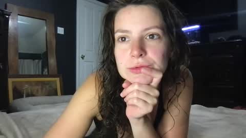 Snapshot of jlynn1997 chatting on 07-21-26, 12:40 jlynn1997 online show from 07-21-26, 12:40