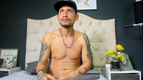 Snapshot of jm_hot_ chatting on 02-16-25, 07:37 jm_hot_ online show from 02-16-25, 07:37