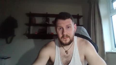 Snapshot of jmakk99 chatting on 02-12-25, 08:06 jmakk99 online show from 02-12-25, 08:06