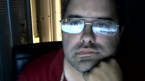Snapshot of jmas145 chatting on 06-08-26, 02:45 jmas145 online show from 06-08-26, 02:45