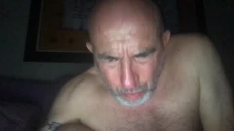 Snapshot of jmombombero63 chatting on 09-19-25, 03:08 jmombombero63 online show from 09-19-25, 03:08