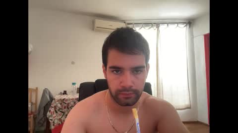 Snapshot of joacoforyou chatting on 01-05-25, 01:04 joaco4Daddy online show from 01-05-25, 01:04