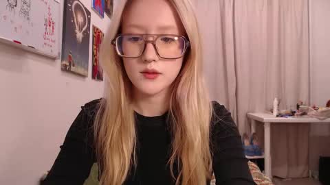 joan_kiss online show from 09-27-25, 05:40