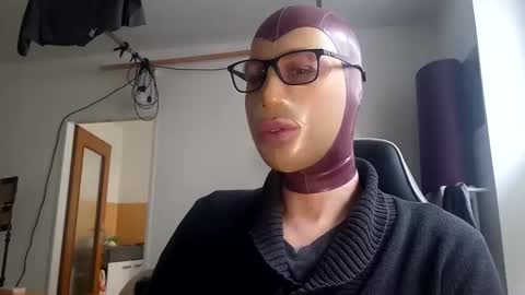 The sweetest toy online show from 02-16-25, 01:38