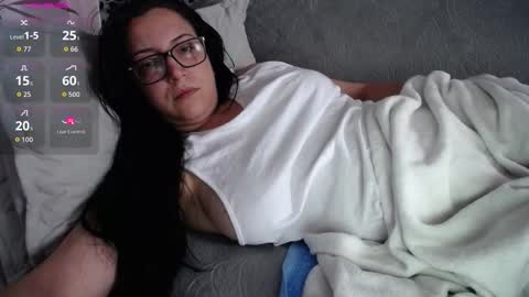 Jo online show from 09-28-25, 02:33