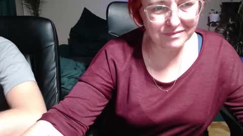Joanna and Greg online show from 10-20-25, 07:25