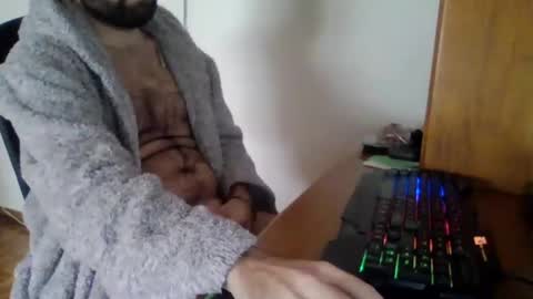 joaodias_18 online show from 02-17-25, 02:48