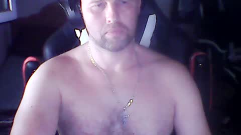 Snapshot of joaquin190 chatting on 07-11-26, 12:41 joaquin190 online show from 07-11-26, 12:41