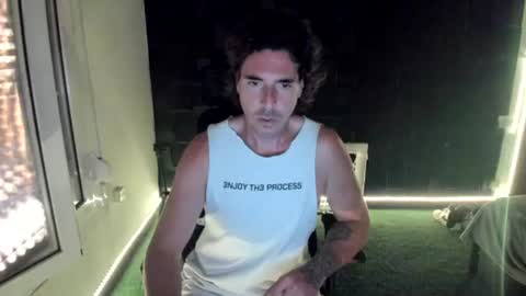 Snapshot of joaquin420_hot chatting on 06-13-26, 06:50 joaquin420_hot online show from 06-13-26, 06:50