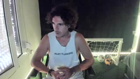 Snapshot of joaquin420_hot chatting on 06-14-26, 06:48 joaquin420_hot online show from 06-14-26, 06:48