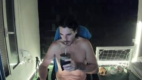 Snapshot of joaquin420_hot chatting on 07-11-26, 10:22 joaquin420_hot online show from 07-11-26, 10:22