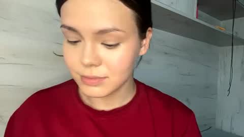 Snapshot of jodeesolarz chatting on 06-23-26, 01:09 Mila online show from 06-23-26, 01:09