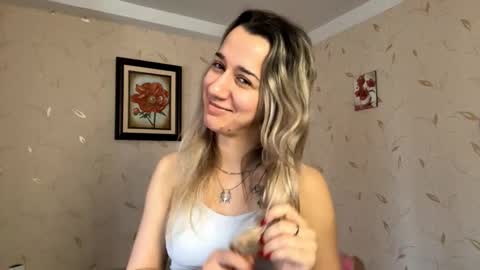 Snapshot of jodibonfield chatting on 02-09-26, 07:34 Aurora online show from 02-09-26, 07:34