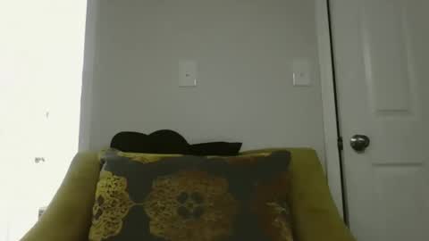 joe25123 online show from 04-09-26, 02:00