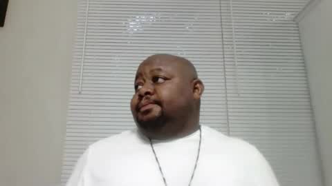 Snapshot of joe25123 chatting on 07-13-26, 12:13 joe25123 online show from 07-13-26, 12:13
