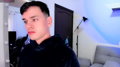 Snapshot of joe_jhonson chatting on 02-05-25, 11:23 joe jhonson online show from 02-05-25, 11:23