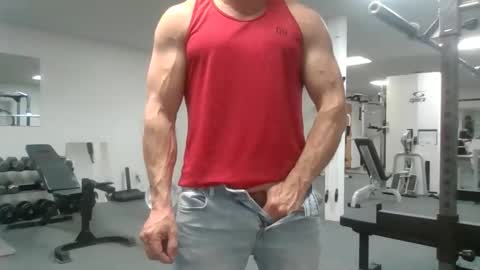 joe_smith5679 online show from 04-28-26, 08:36