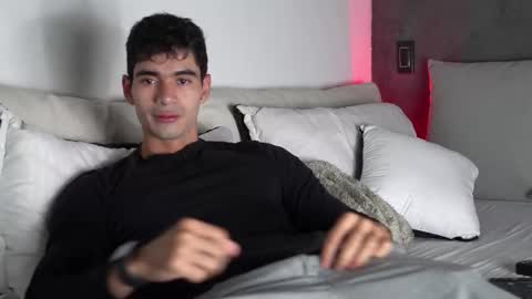 joe_steel1 online show from 11-02-25, 12:24