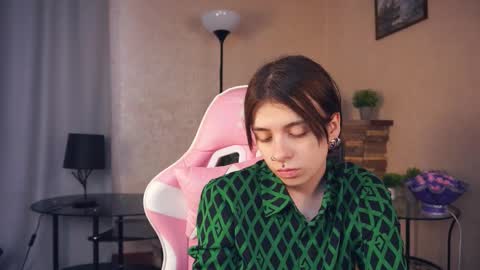 Sofia online show from 01-08-26, 07:43