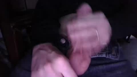 Snapshot of joeblow2525 chatting on 12-20-24, 09:17 joeblow2525 online show from 12-20-24, 09:17