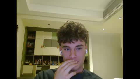 JOEL online show from 03-15-26, 09:32