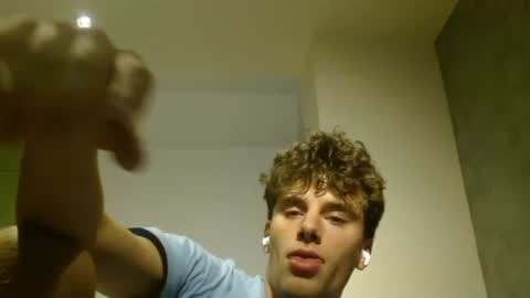 Snapshot of joel_friendly chatting on 07-08-26, 01:37 JOEL online show from 07-08-26, 01:37