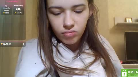 Jennifer online show from 02-12-26, 05:52