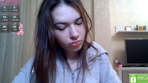 Jennifer online show from 03-31-26, 07:03