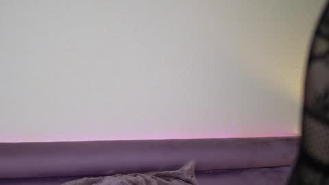  Joelle  online show from 03-25-26, 09:21