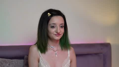  Joelle  online show from 04-18-26, 08:42