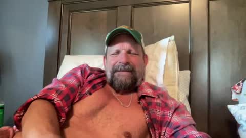 Snapshot of joestros chatting on 07-16-26, 02:45 joestros online show from 07-16-26, 02:45