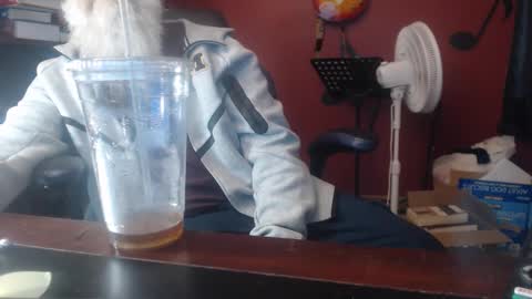 joeyzzz1 online show from 04-17-26, 06:11